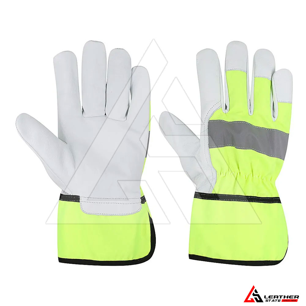 Custom Canadian Rigger Glove